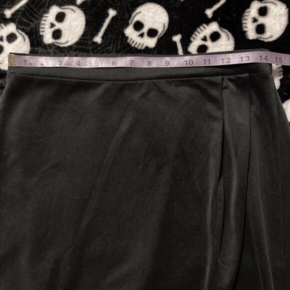 Willow & Thread Black slip-on pencil skirt ~ XS SMALL MEDIUM stretchy goth skirt - Picture 5 of 10